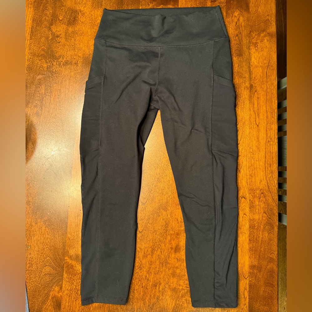 Fabletics Powerhold leggings size M